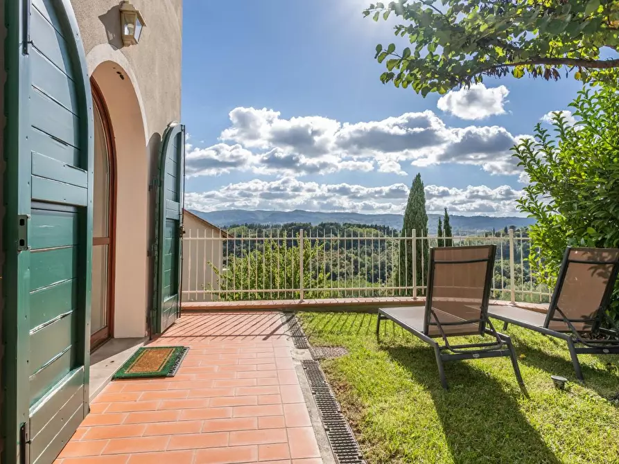 Immagine 1 di Villa in vendita  a Terricciola
