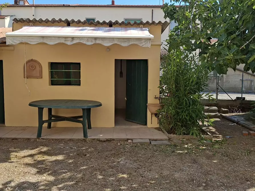 Immagine 3 di Appartamento in vendita  a Rosignano Marittimo