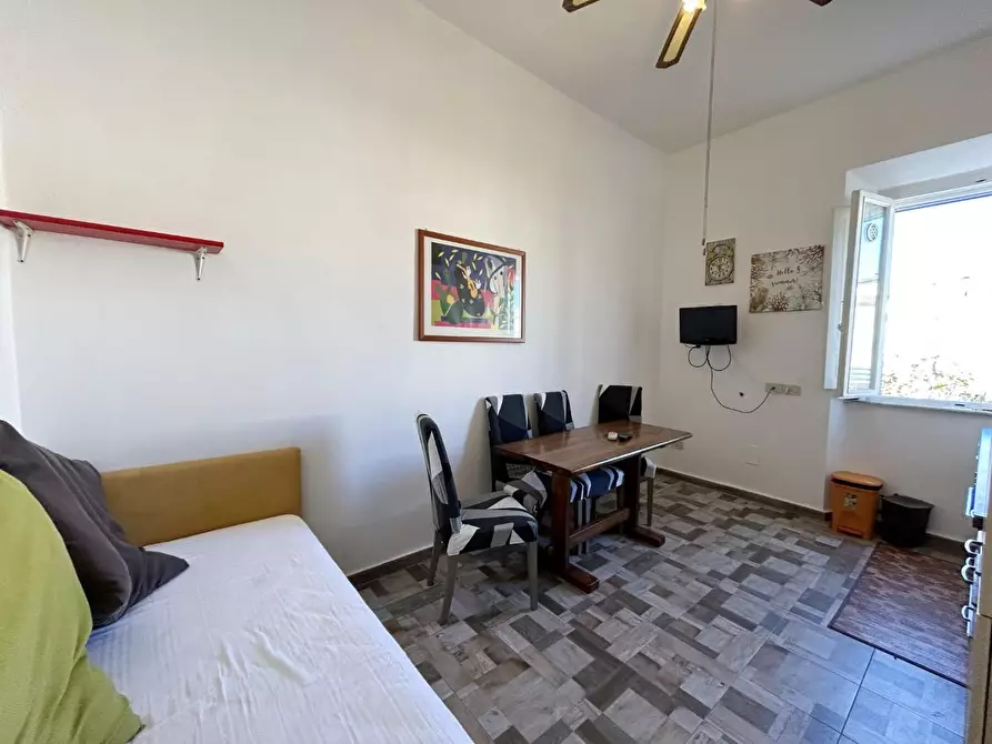 Immagine 5 di Appartamento in vendita  a Rosignano Marittimo