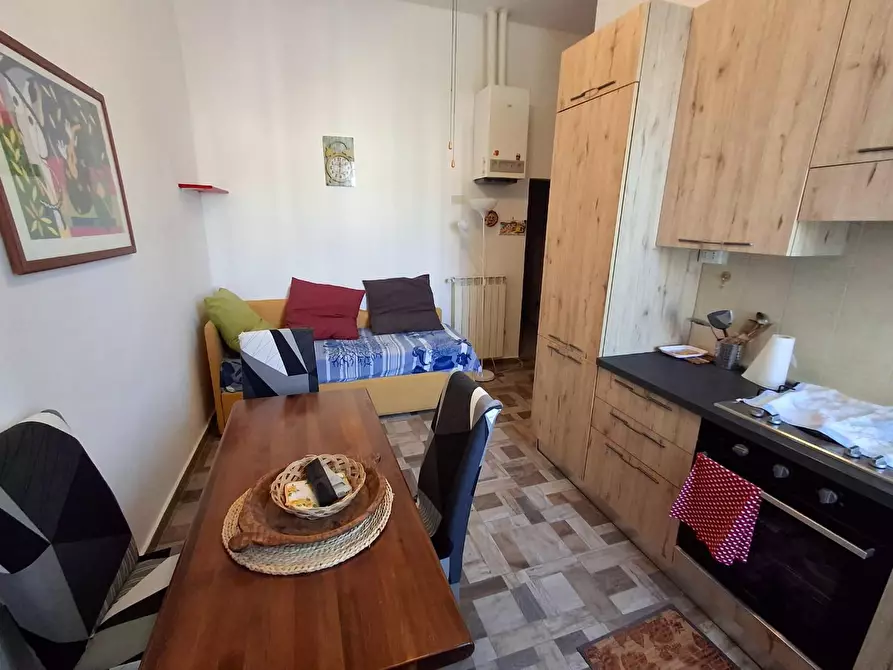 Immagine 9 di Appartamento in vendita  a Rosignano Marittimo