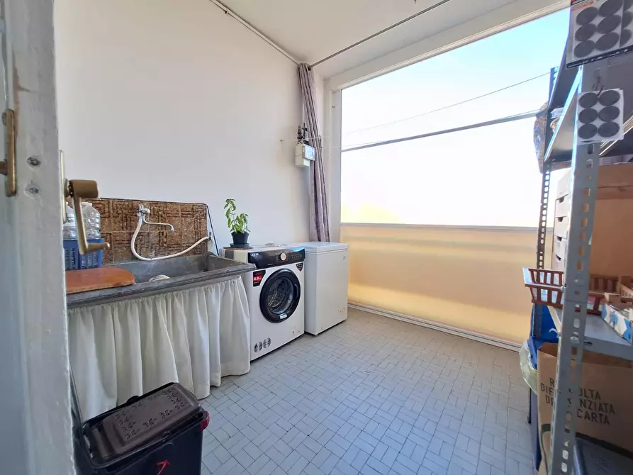 Immagine 9 di Appartamento in vendita  a Cascina