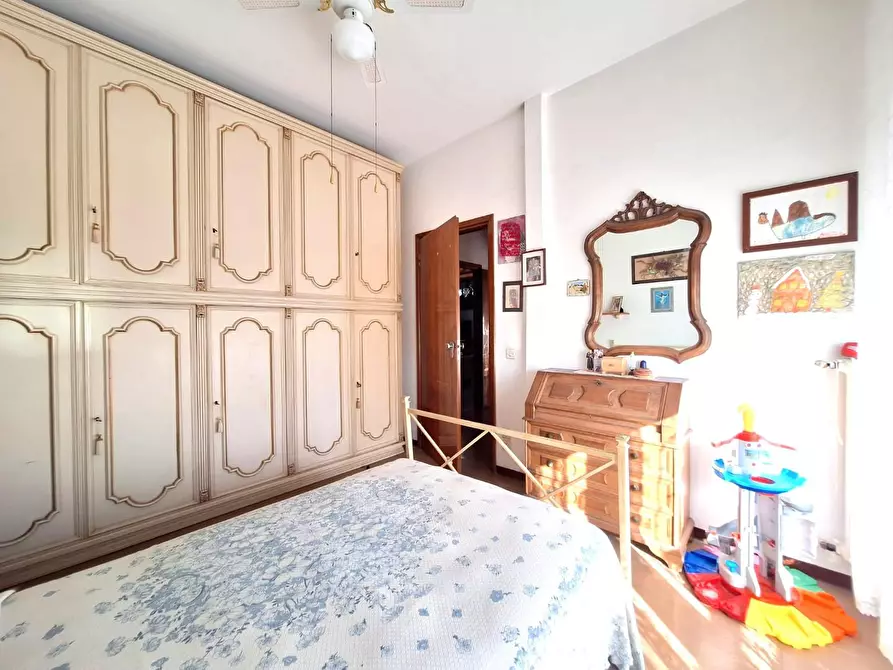 Immagine 15 di Appartamento in vendita  a Cascina