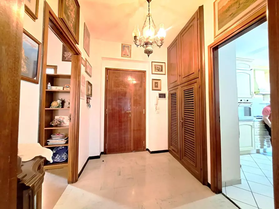 Immagine 5 di Appartamento in vendita  a Cascina