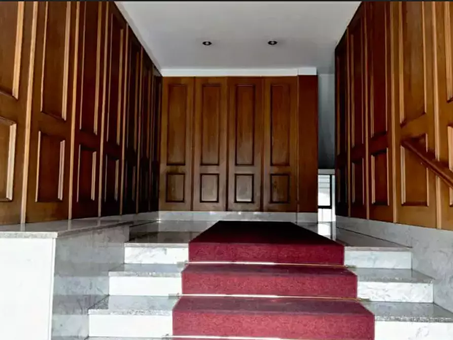 Immagine 4 di Appartamento in vendita  a Torino