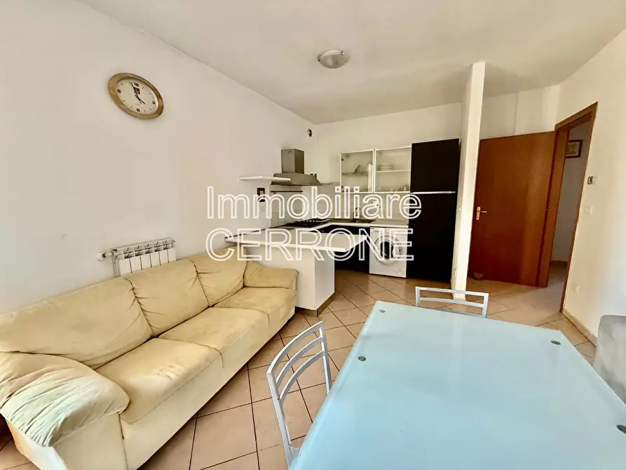 Immagine 4 di Appartamento in vendita  a Cecina