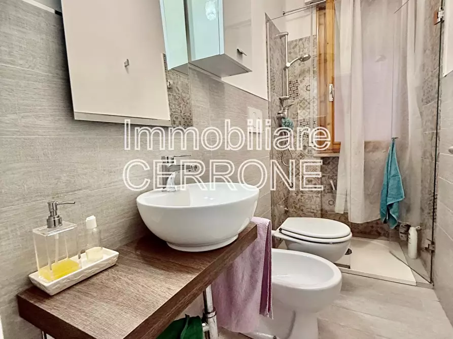 Immagine 10 di Appartamento in vendita  a Cecina