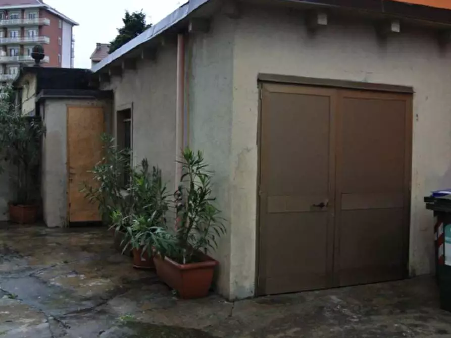 Immagine 2 di Appartamento in vendita  a Torino