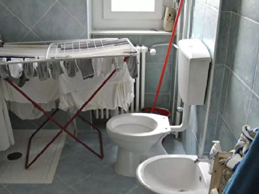 Immagine 4 di Appartamento in vendita  a Torino