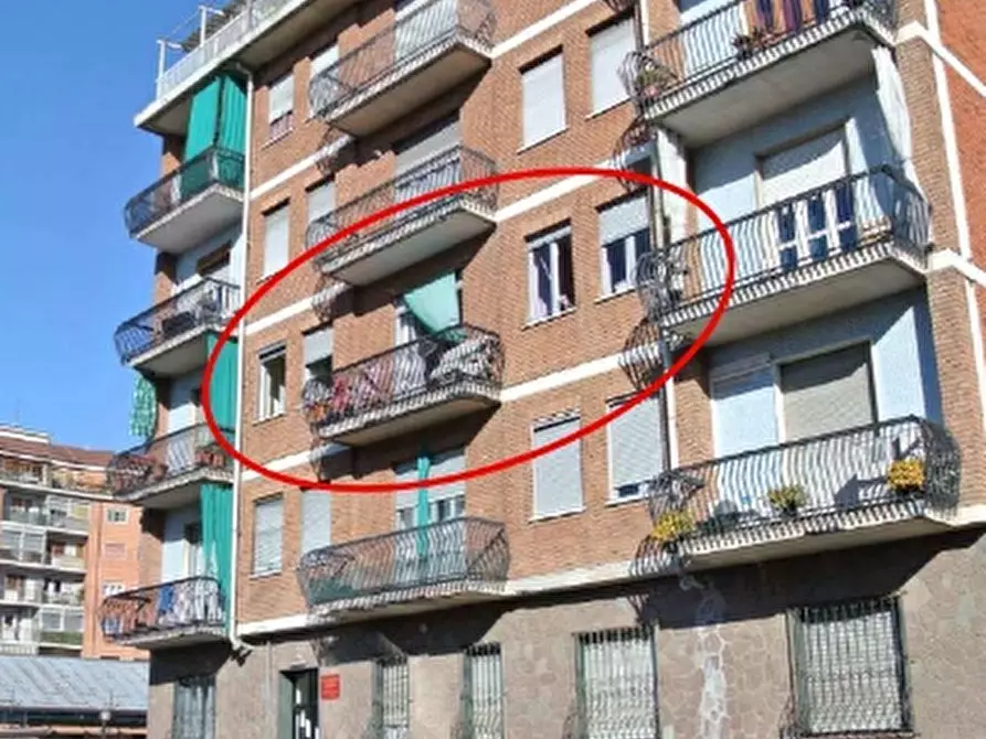 Immagine 1 di Appartamento in vendita  a Torino