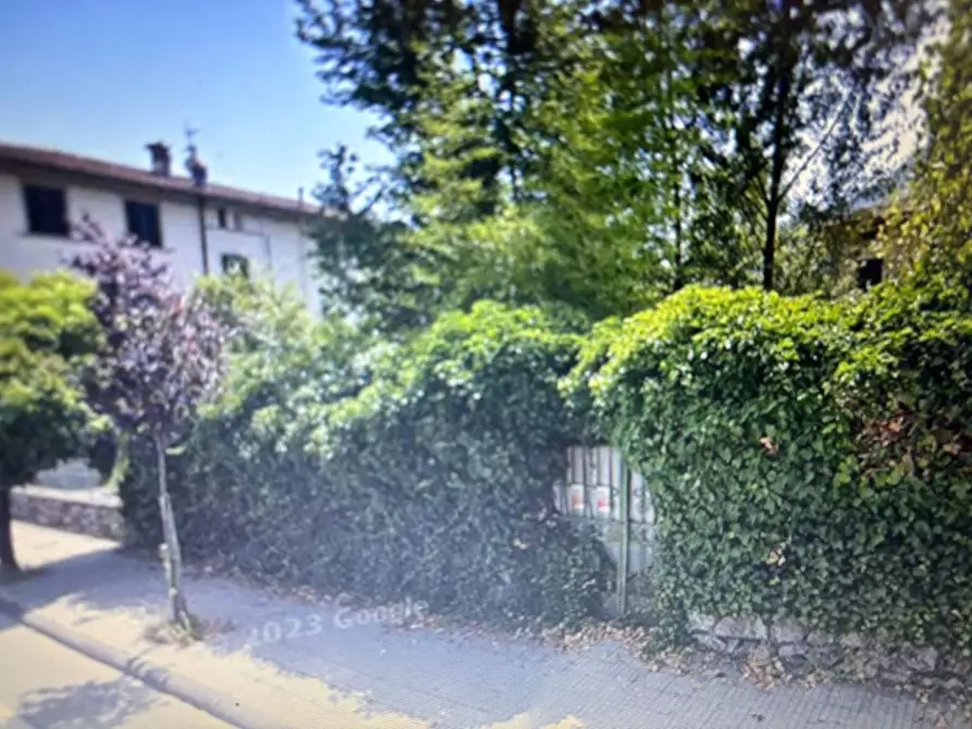 Immagine 5 di Villa in vendita  a Barga