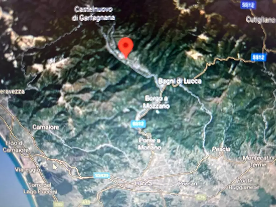 Immagine 6 di Villa in vendita  a Barga