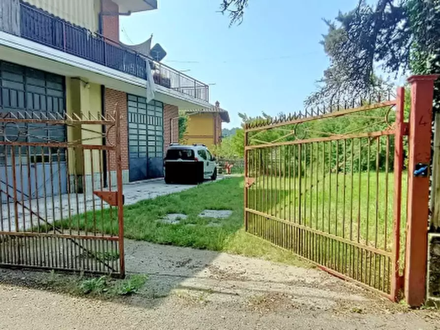 Immagine 4 di Casa indipendente in vendita  a Rocca Canavese