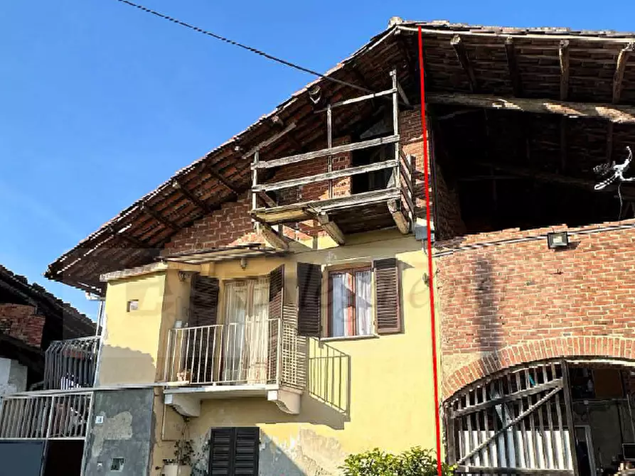 Immagine 1 di Terratetto in vendita  a Rocca Canavese
