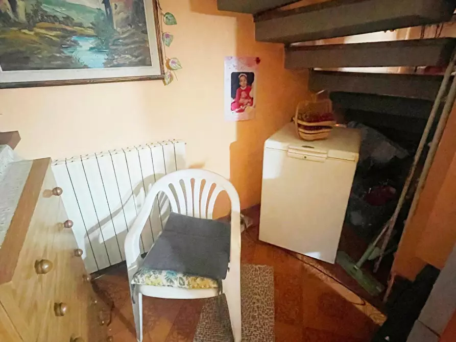 Immagine 17 di Appartamento in vendita  a Vicopisano