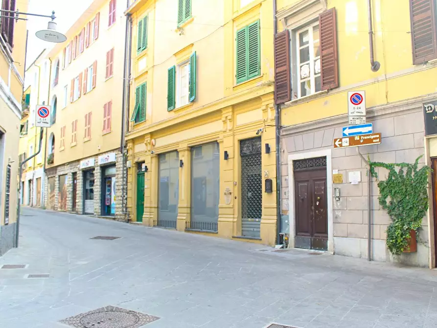 Immagine 24 di Appartamento in vendita  a Massa