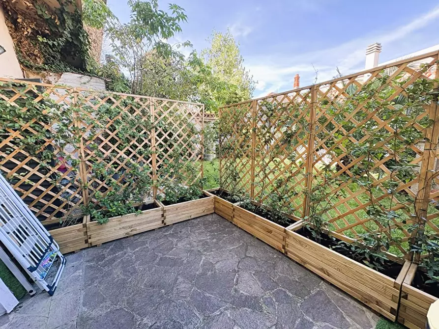 Immagine 2 di Appartamento in vendita  a Empoli