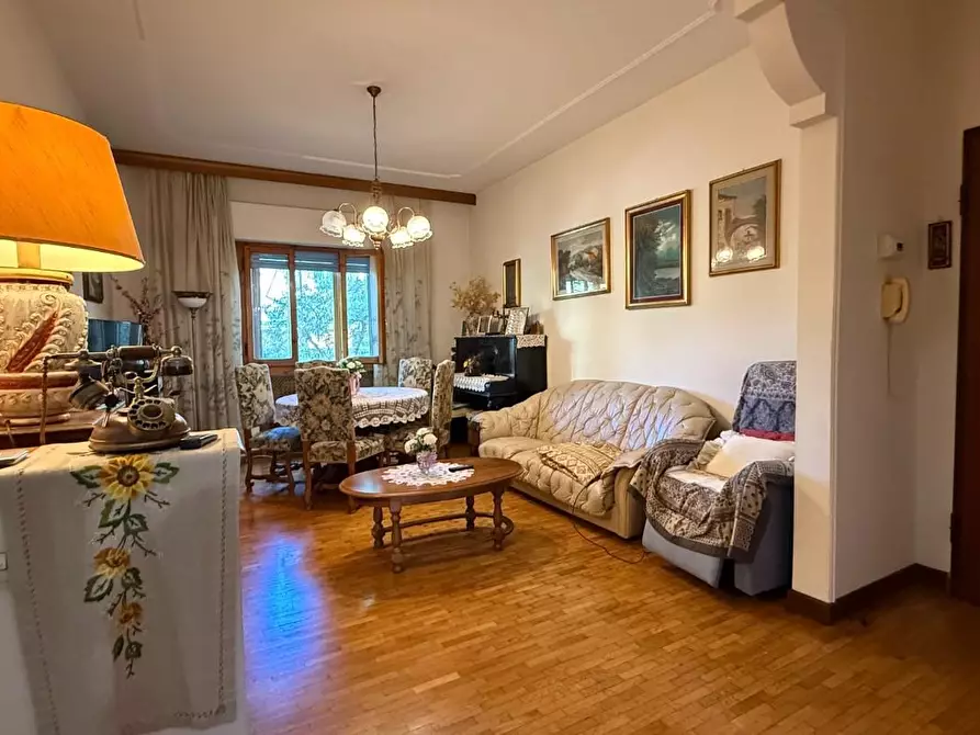 Immagine 1 di Appartamento in vendita  a Montecatini Terme