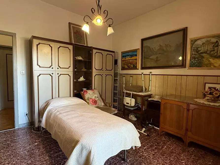 Immagine 15 di Appartamento in vendita  a Montecatini Terme