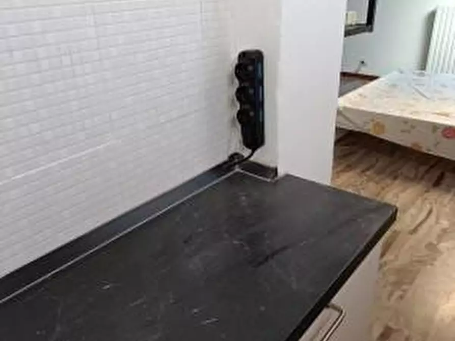 Immagine 12 di Mansarda in vendita  a Pisa