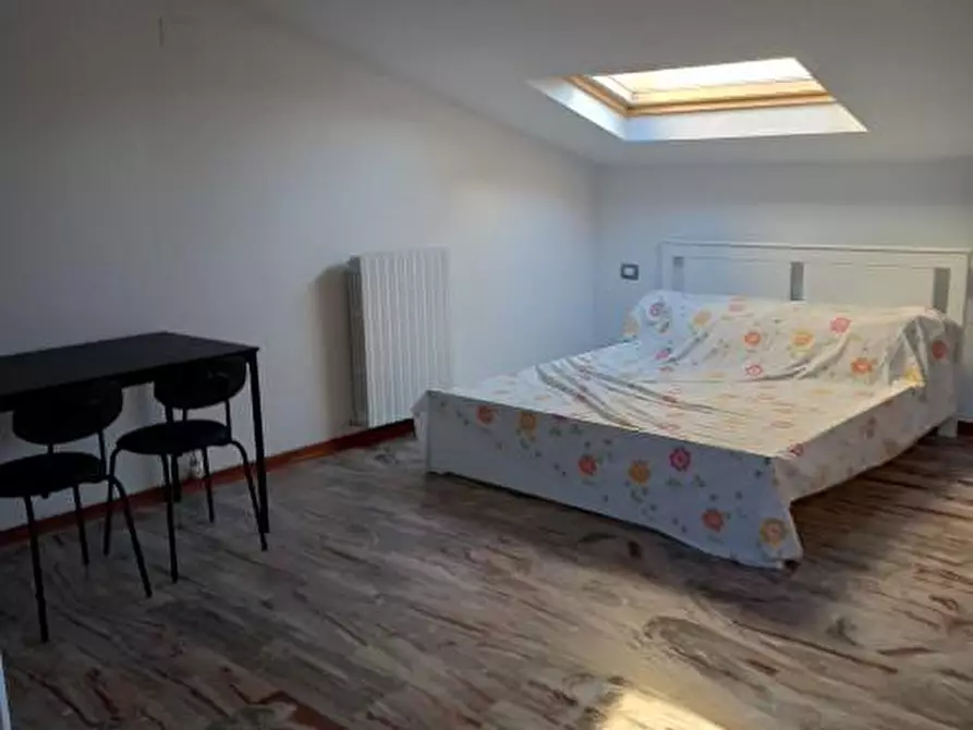 Immagine 7 di Mansarda in vendita  a Pisa