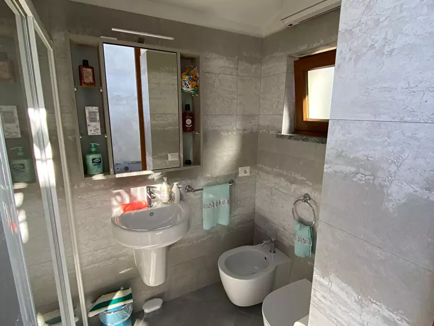 Immagine 41 di Terratetto in vendita  a Castelnuovo Di Garfagnana