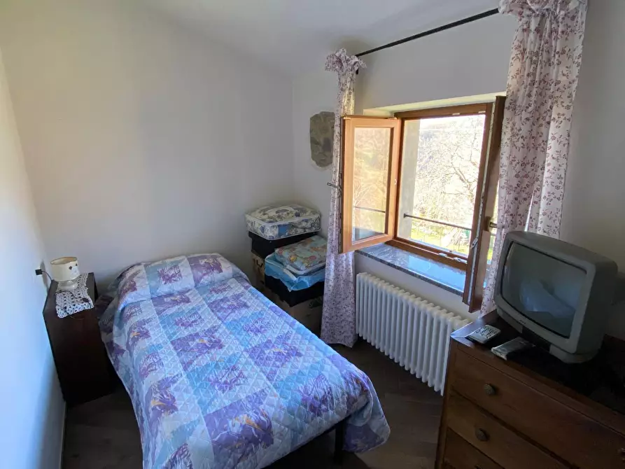 Immagine 40 di Terratetto in vendita  a Castelnuovo Di Garfagnana