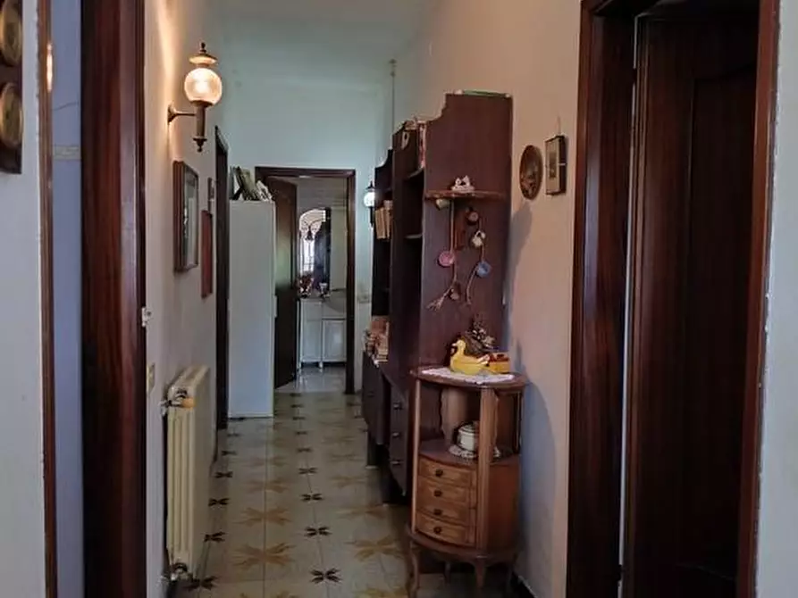 Immagine 39 di Casa indipendente in vendita  a Castelnuovo Magra