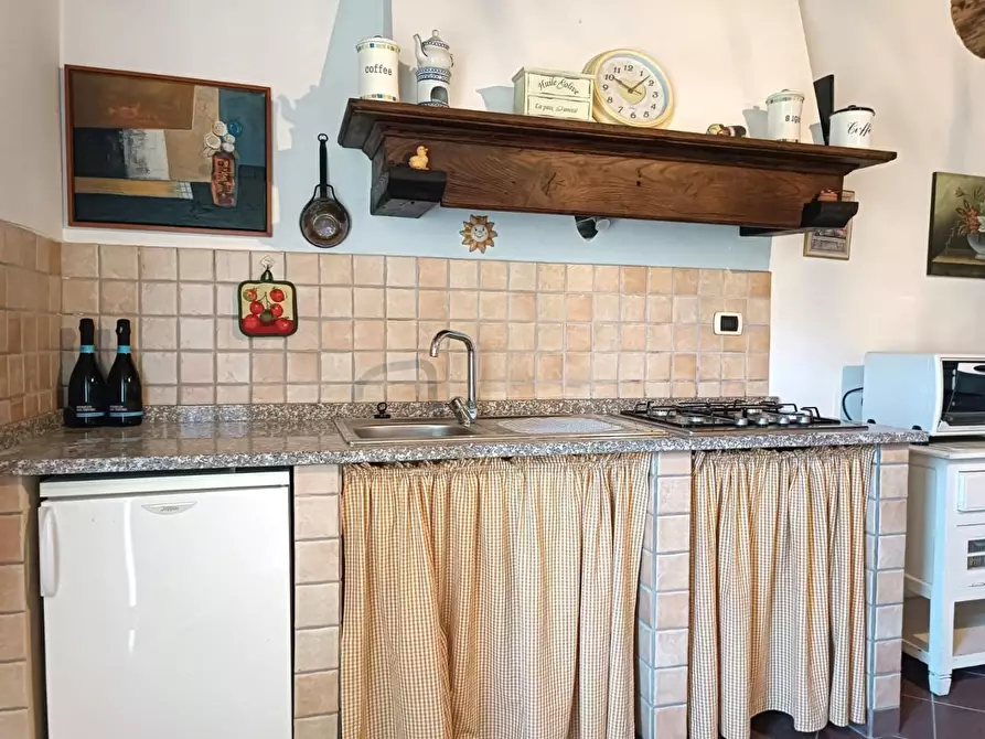 Immagine 3 di Appartamento in vendita  a Pescaglia