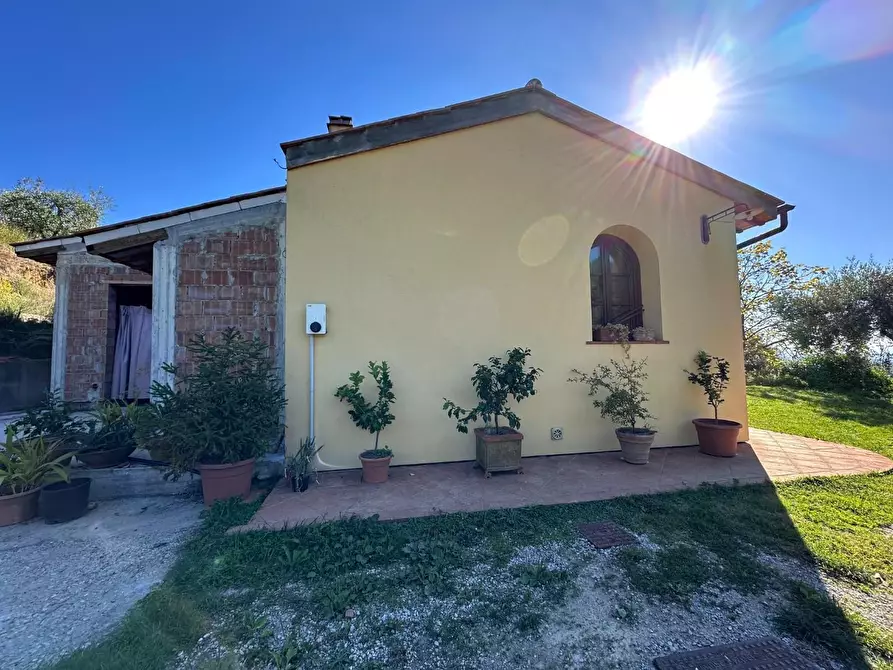 Immagine 43 di Casa colonica in vendita  a Buggiano