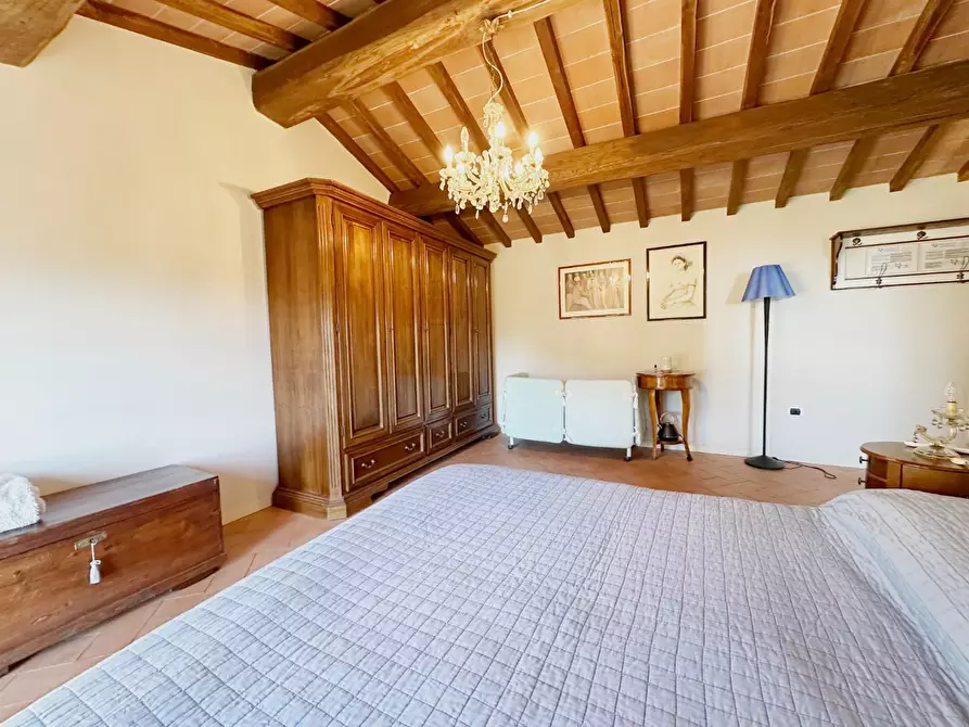 Immagine 21 di Casa colonica in vendita  a Buggiano