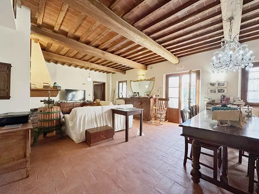 Immagine 9 di Casa colonica in vendita  a Buggiano