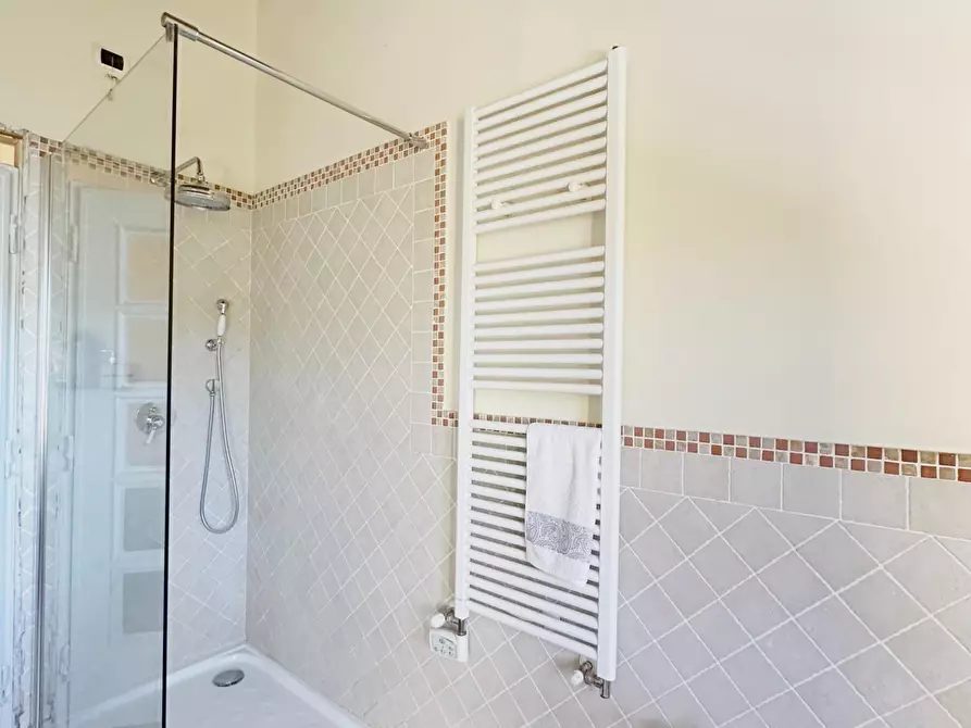 Immagine 30 di Casa colonica in vendita  a Buggiano