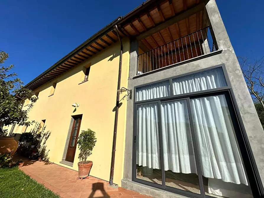 Immagine 38 di Casa colonica in vendita  a Buggiano