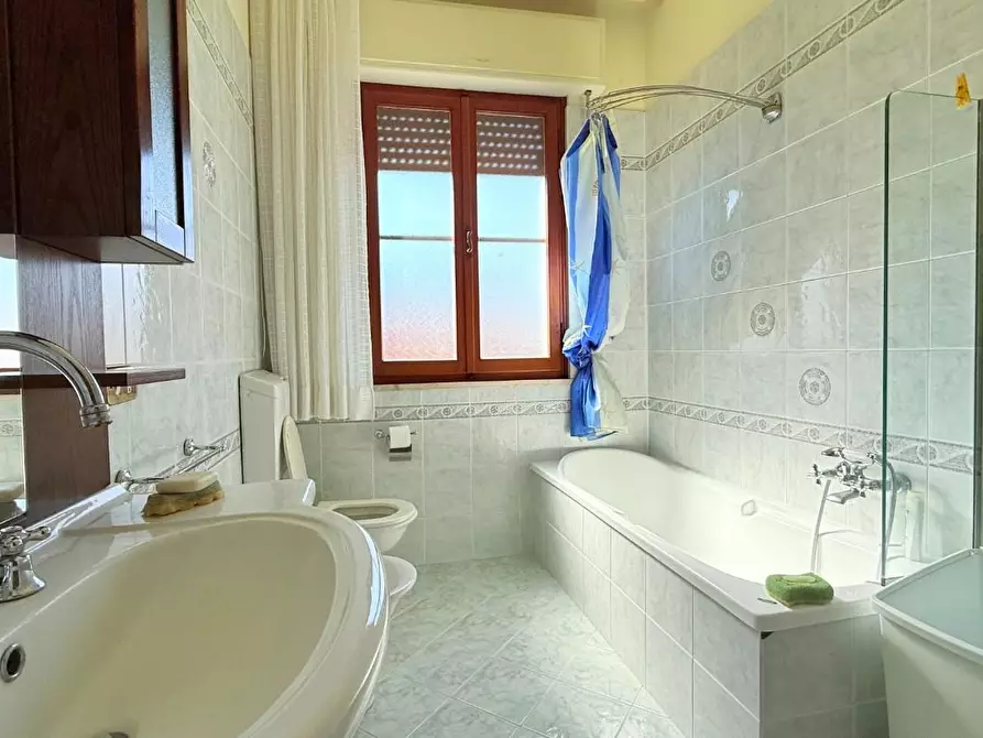 Immagine 45 di Terratetto in vendita  a Altopascio