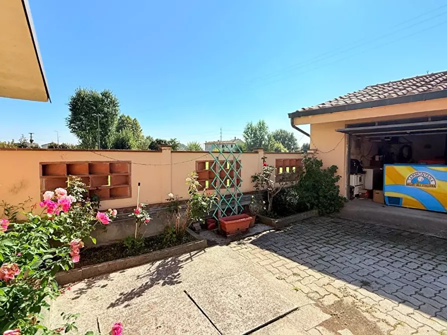 Immagine 47 di Terratetto in vendita  a Altopascio