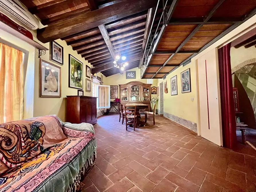 Immagine 12 di Villa in vendita  a Casciana Terme Lari