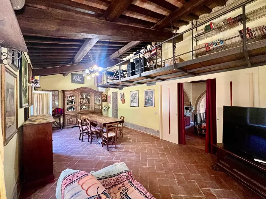 Immagine 10 di Villa in vendita  a Casciana Terme Lari