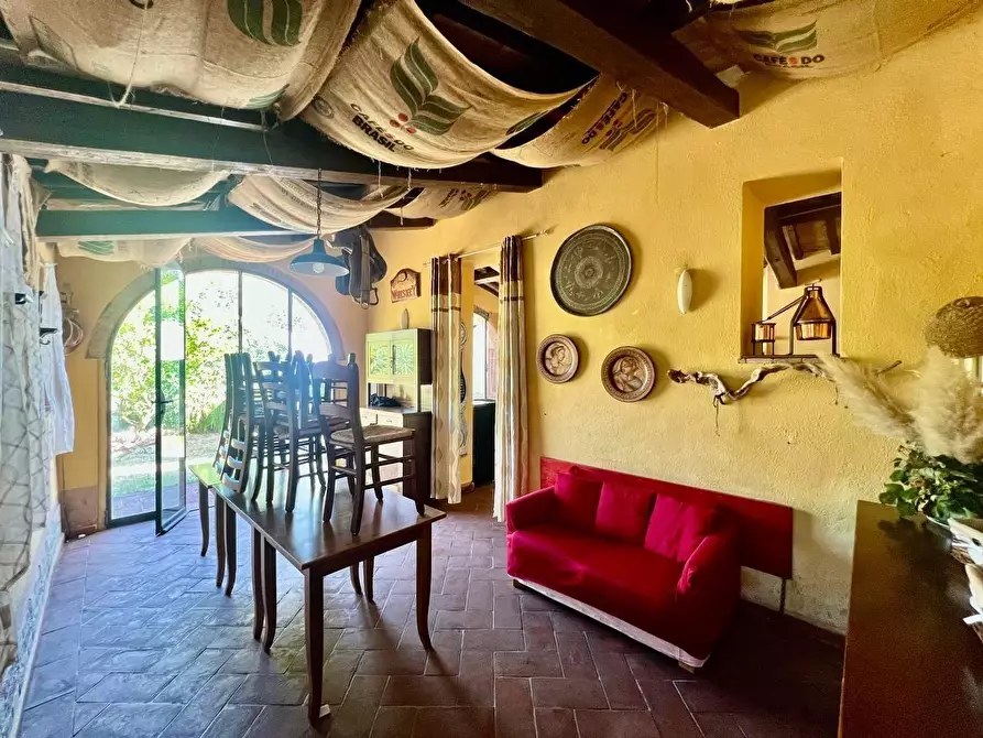 Immagine 47 di Villa in vendita  a Casciana Terme Lari