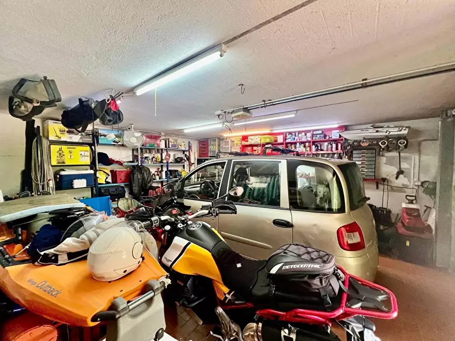 Immagine 69 di Villa in vendita  a Casciana Terme Lari