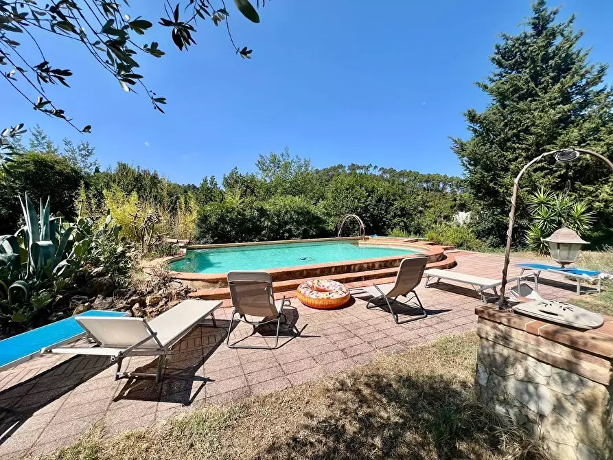 Immagine 57 di Villa in vendita  a Casciana Terme Lari
