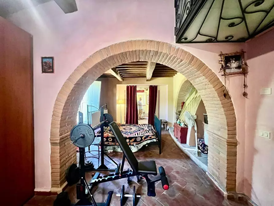 Immagine 14 di Villa in vendita  a Casciana Terme Lari