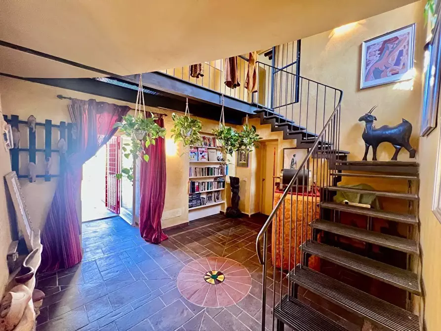 Immagine 19 di Villa in vendita  a Casciana Terme Lari