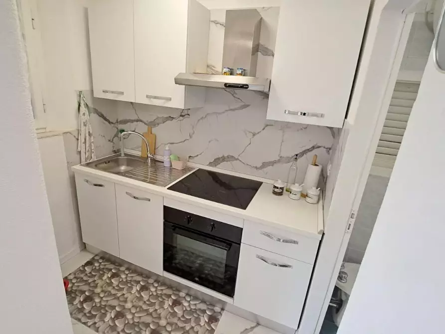 Immagine 5 di Appartamento in vendita  a Rosignano Marittimo