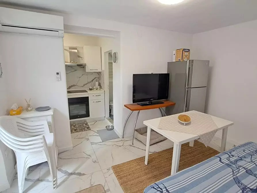 Immagine 3 di Appartamento in vendita  a Rosignano Marittimo