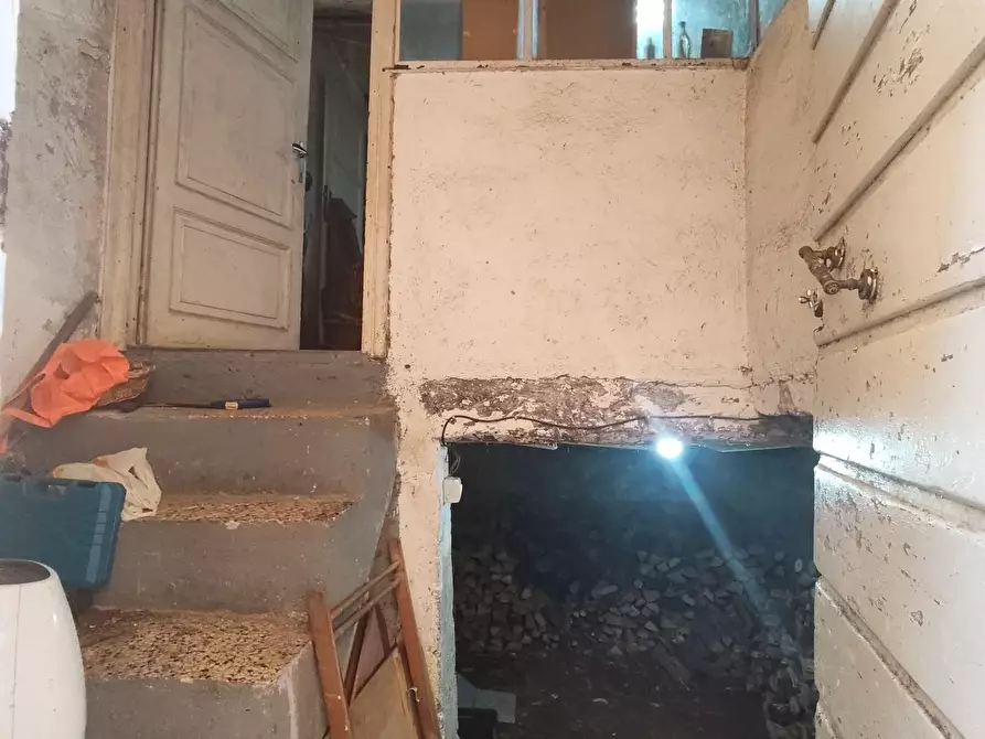 Immagine 36 di Terratetto in vendita  a Gallicano