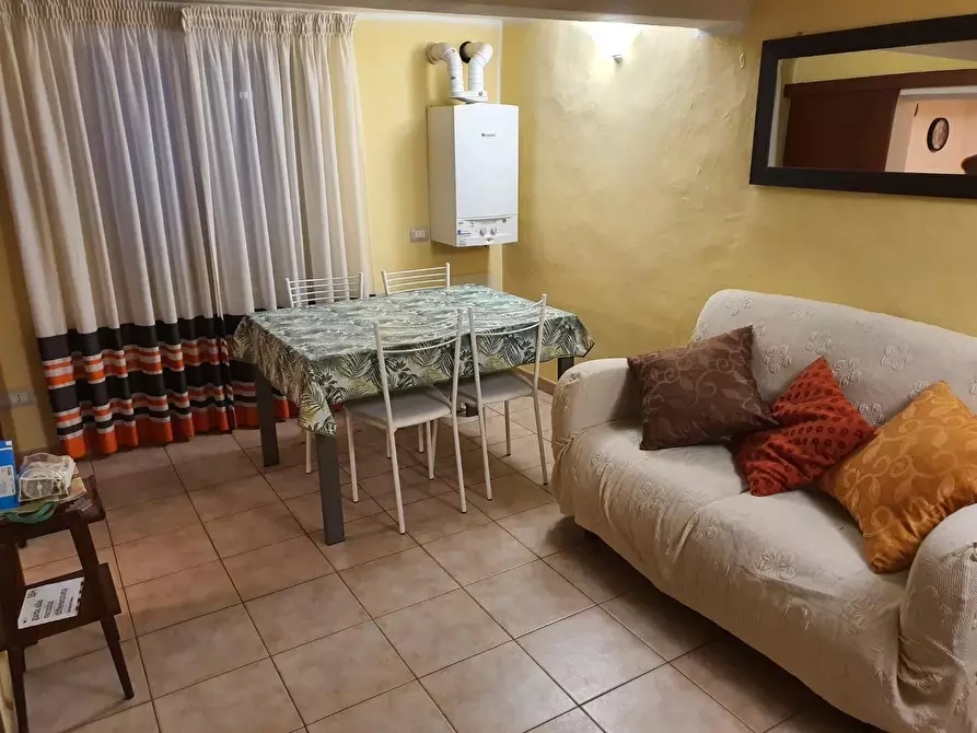 Immagine 4 di Appartamento in affitto  a Siena