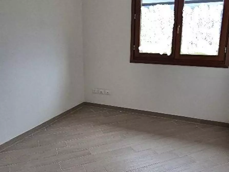 Immagine 9 di Appartamento in vendita  a San Giuliano Terme