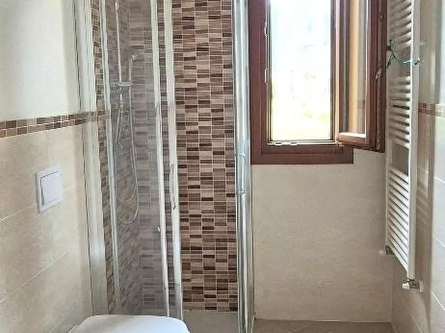 Immagine 12 di Appartamento in vendita  a San Giuliano Terme