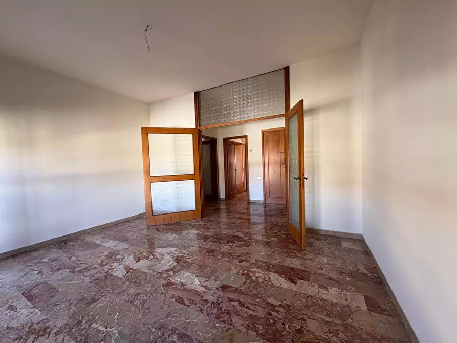 Immagine 2 di Appartamento in vendita  a Empoli