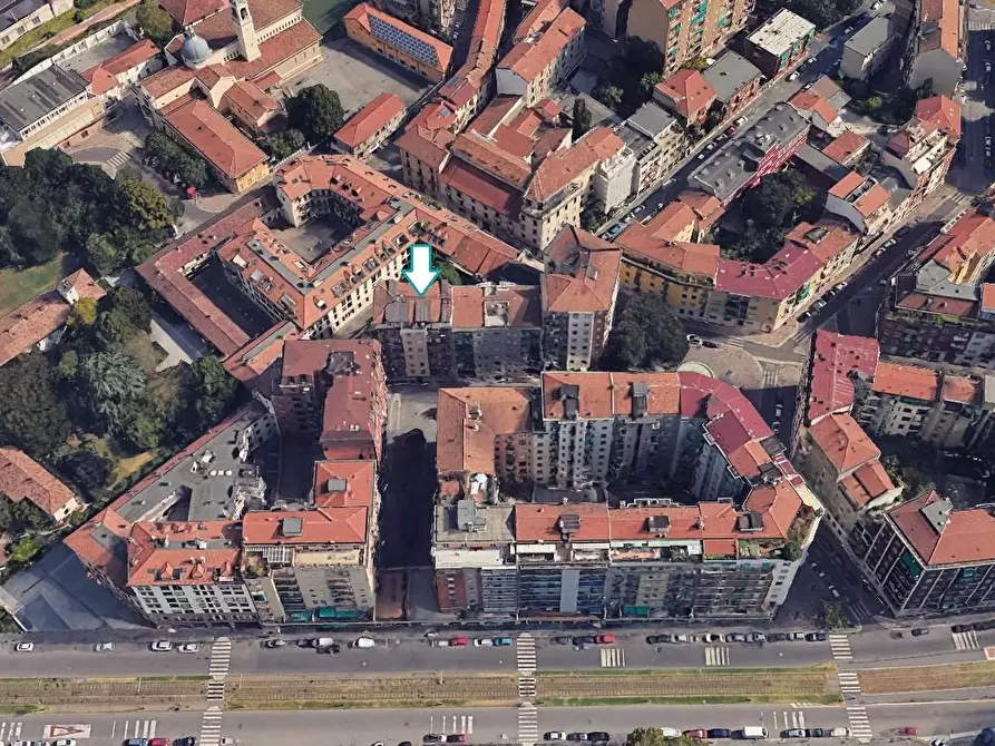 Immagine 3 di Appartamento in vendita  a Milano